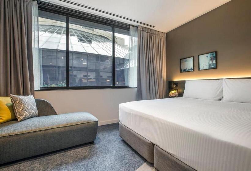 هتل Crowne Plaza Melbourne, An Ihg