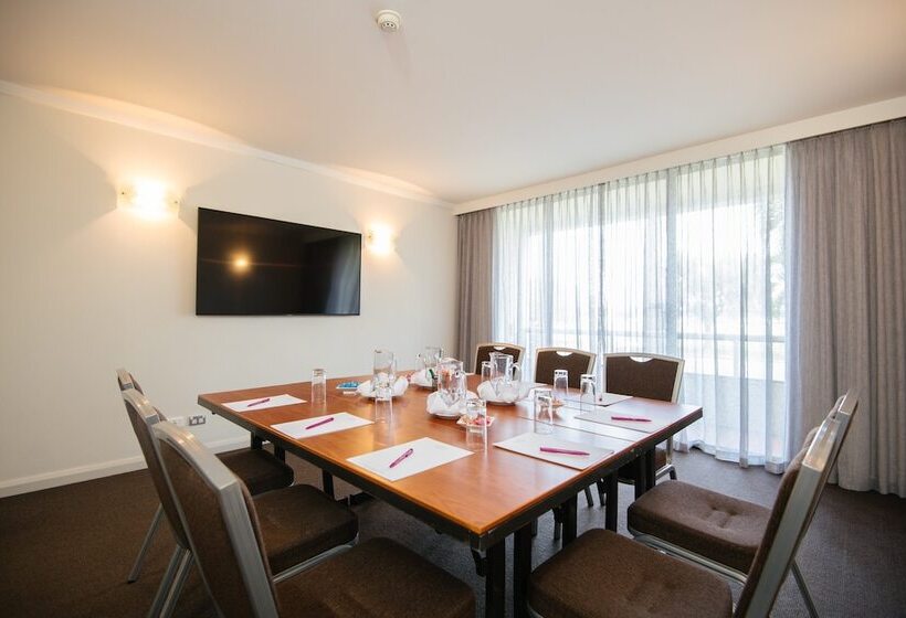 هتل Crowne Plaza Perth, An Ihg