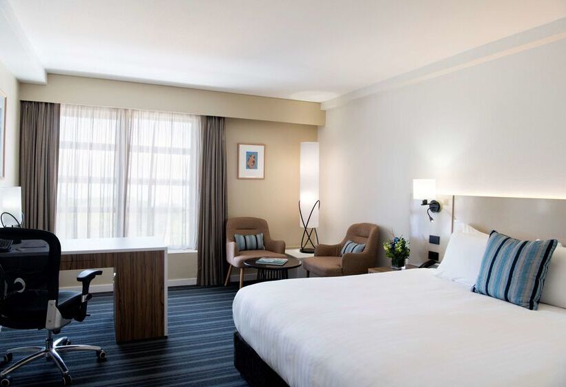 هتل Doubletree By Hilton Darwin Esplanade