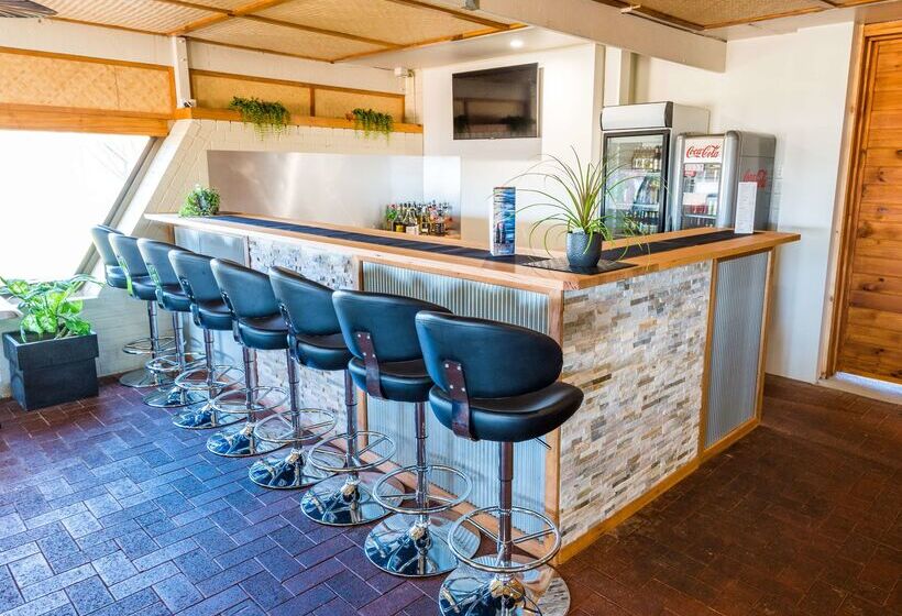 בית מלון כפרי Hospitality Carnarvon, Surestay Collection By Best Western