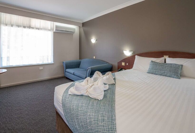 هتل Hospitality Esperance Surestay Collection By Best Western
