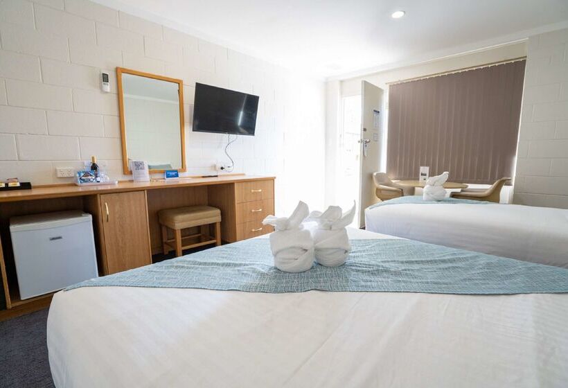בית מלון כפרי Hospitality Esperance Surestay Collection By Best Western