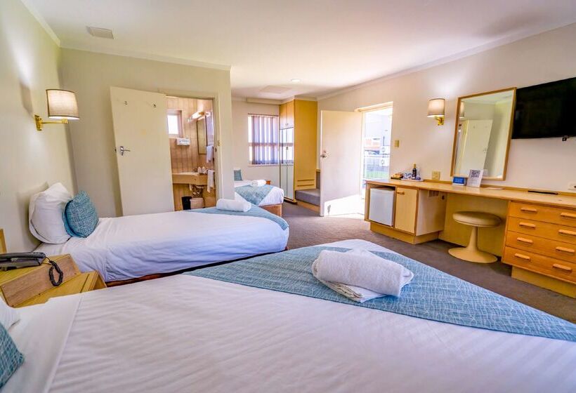 בית מלון כפרי Hospitality Esperance Surestay Collection By Best Western