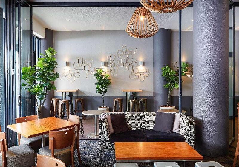 هتل Ibis Perth