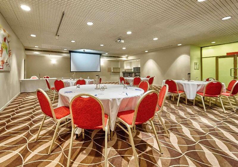 هتل Ibis Perth