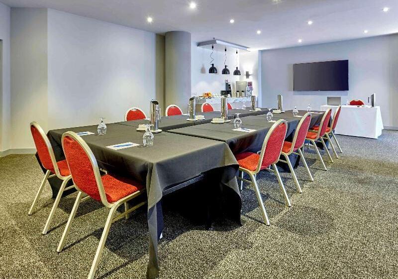 هتل Ibis Perth