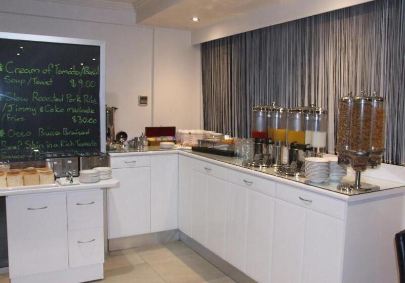 בית מלון כפרי Ibis Styles Broken Hill