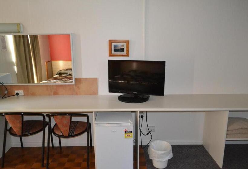 هتل Panorama Motor Inn