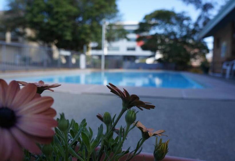 هتل Panorama Motor Inn
