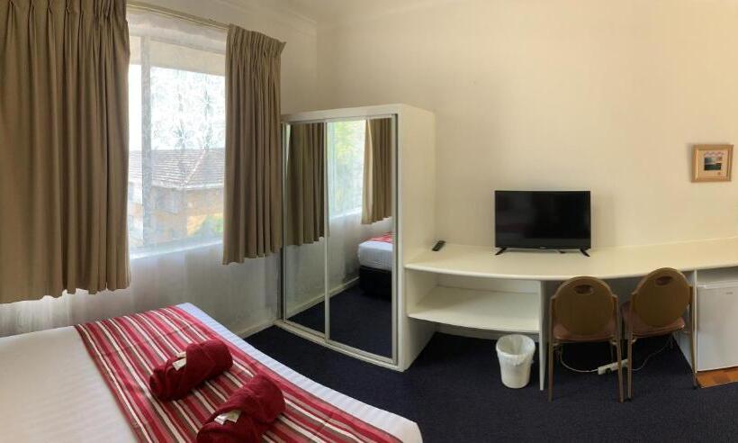 هتل Panorama Motor Inn