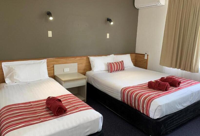 هتل Panorama Motor Inn