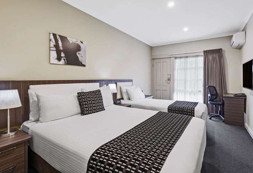 Hotel Quality  Melbourne Airport