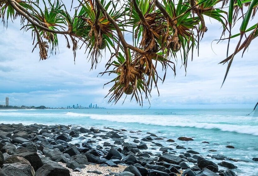 هتل Sofitel Gold Coast Broadbeach