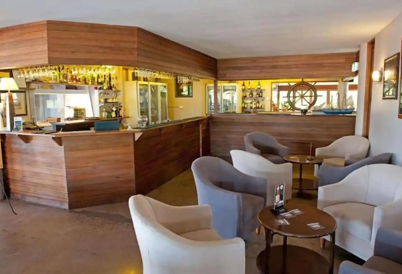酒店 Sovereign Resort