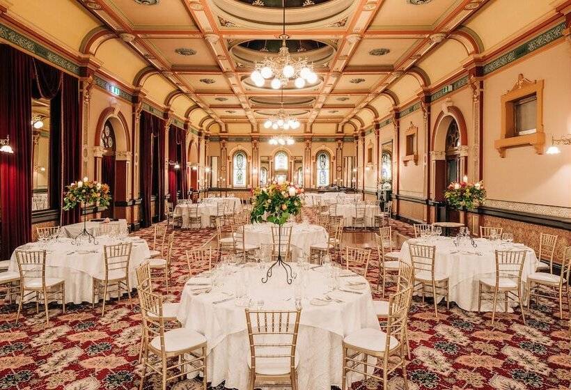 هتل The Windsor