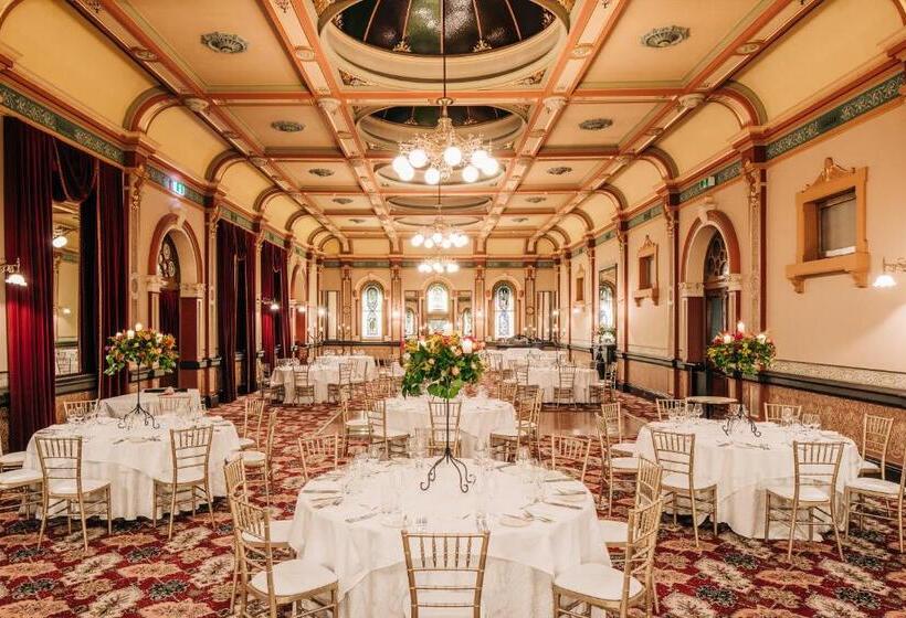 هتل The Windsor