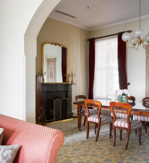 هتل The Windsor
