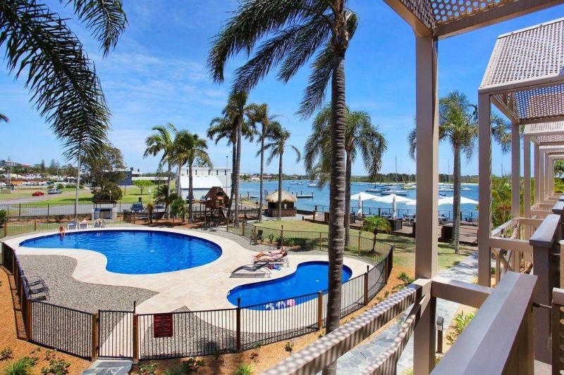 فندق Comfort Resort Waters Edge