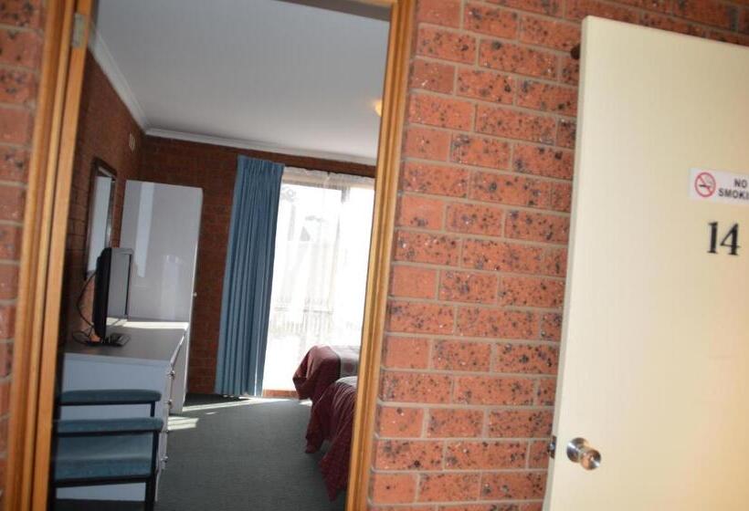 هتل Whalers Rest Motor Inn