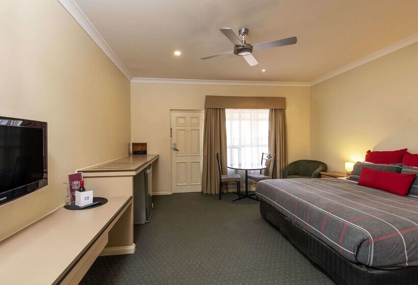 هتل Breakfree Port Pirie