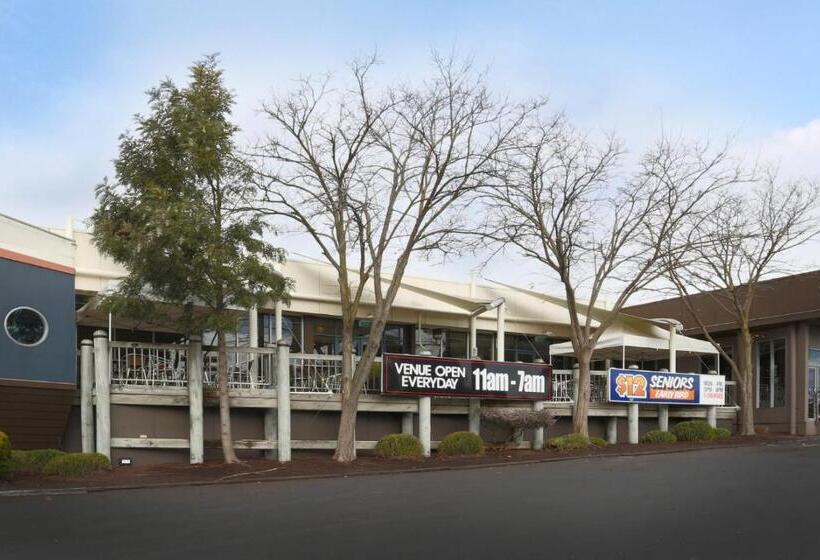 מוטל Doncaster Apartments By Nightcap Plus