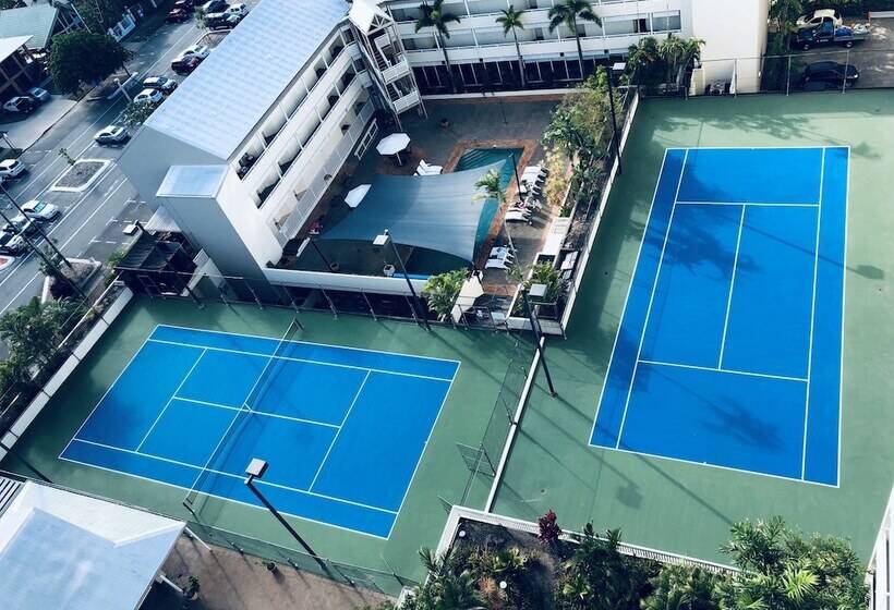 Rydges Esplanade Resort Cairns