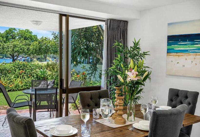 The Noosa Apartments