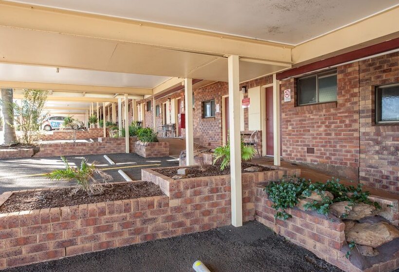 Allan Cunningham Motel