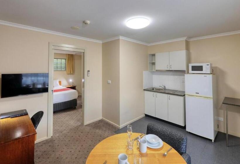 Ashton Motel