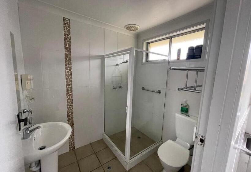 Astor Hotel Motel