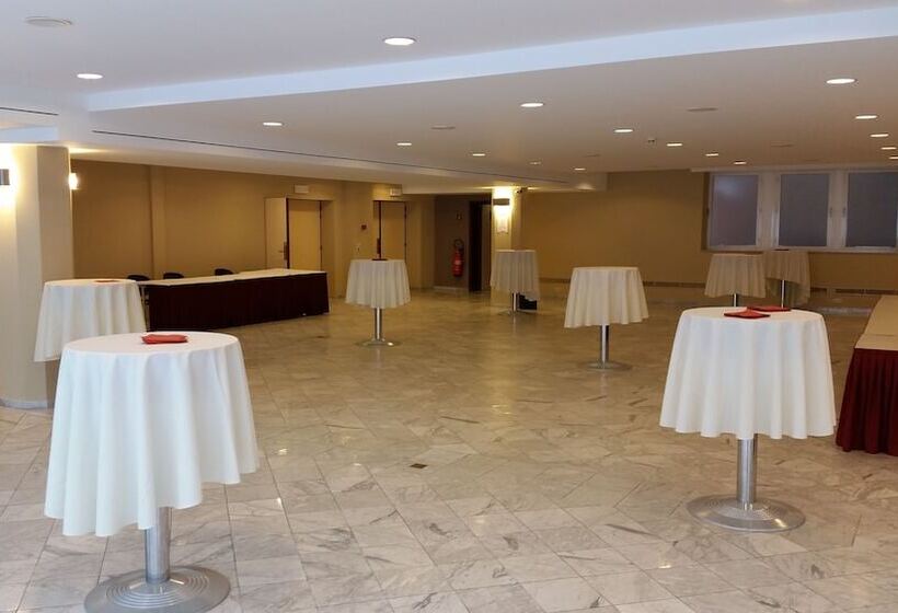 Fotos del hotel Bedford Hotel & Congress Centre:  15