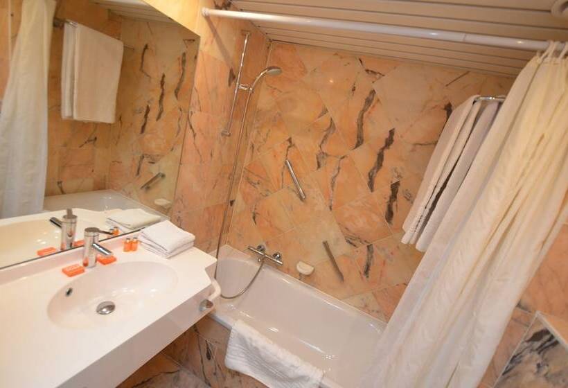 Fotos del hotel Bedford Hotel & Congress Centre:  2