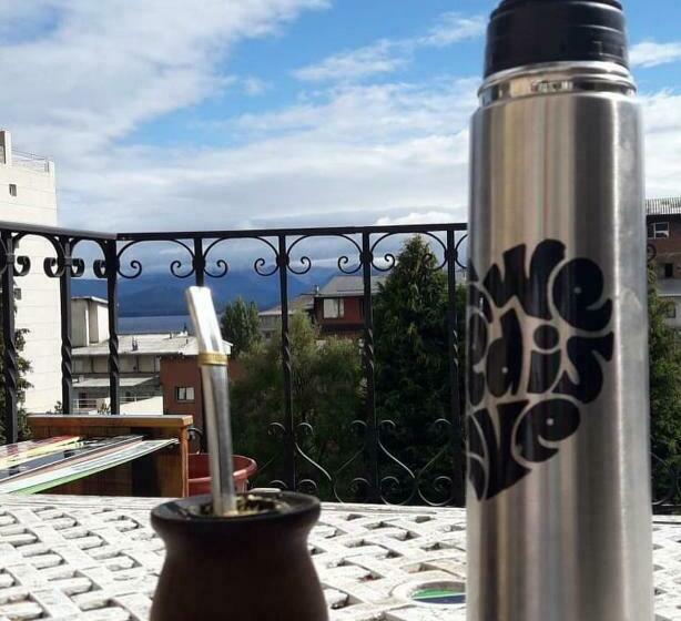 ホテル Bellavista Con Estacionamiento