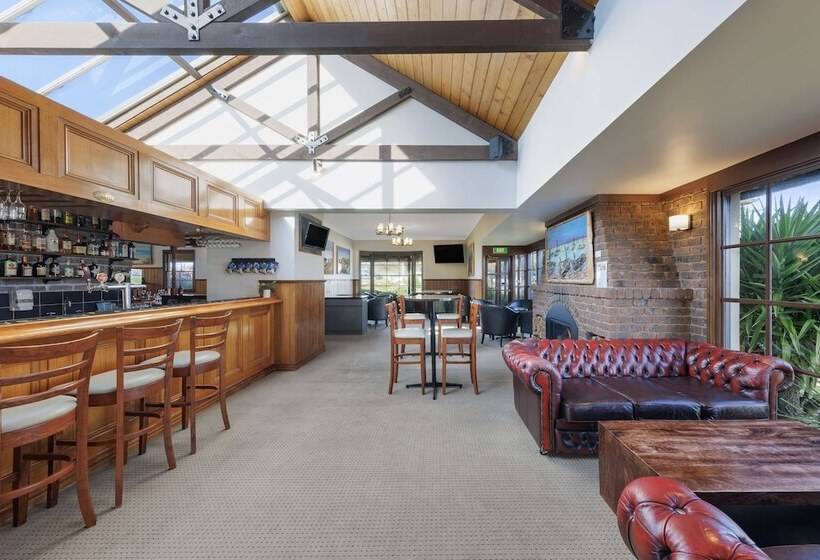 هتل Best Western Olde Maritime Motor Inn
