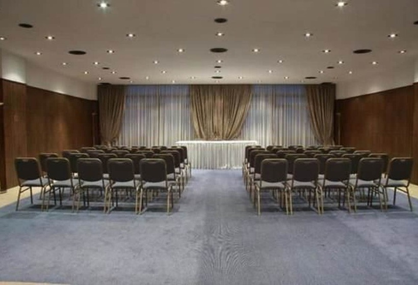 Fotos del hotel Grand King:  16