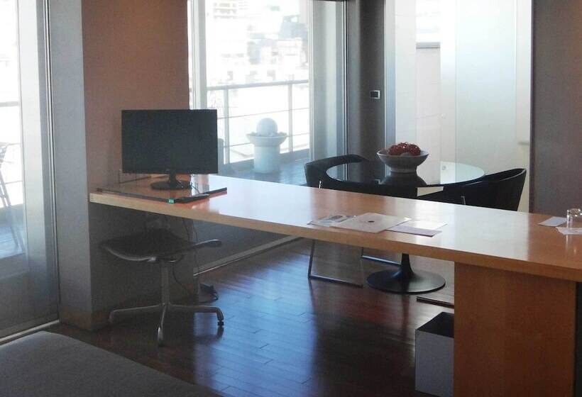 Fotos del hotel Htl Urbano:  24