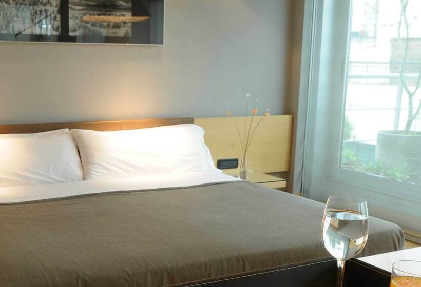 Fotos del hotel Htl Urbano:  2