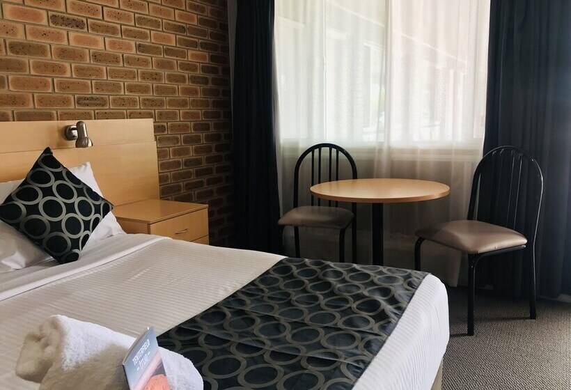 Отель Jumbuck Motor Inn