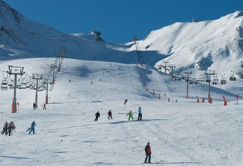 Fotos del hotel Kandahar:  56