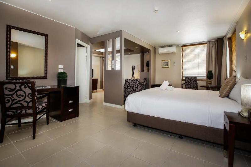 هتل Madison Plaza Townsville