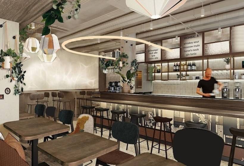 ホテル The Usual Brussels