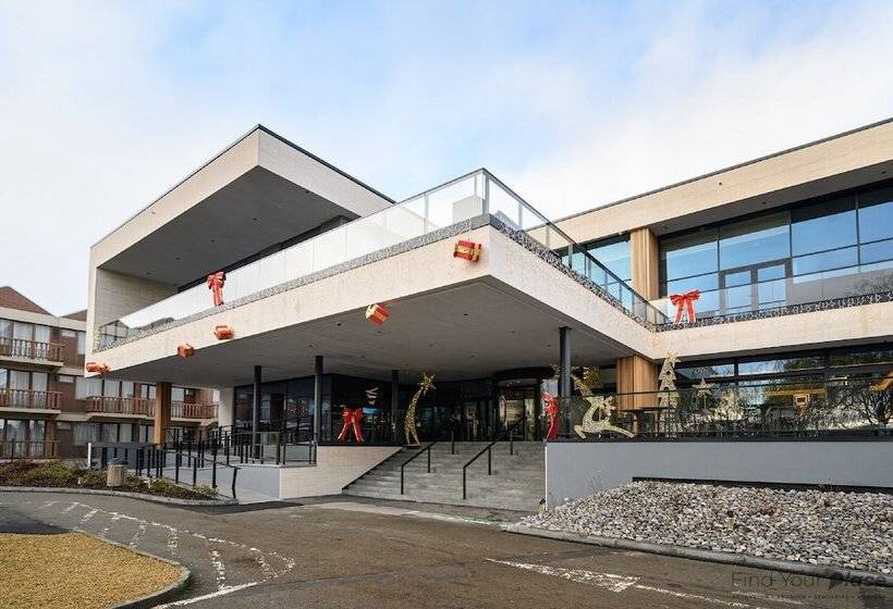 هتل Restaurant Van Der Valk Nivelles Sud