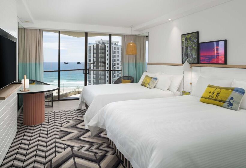 هتل Qt Gold Coast