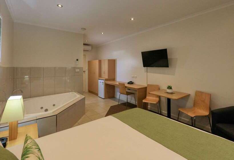 Отель Quality Inn Swan Hill