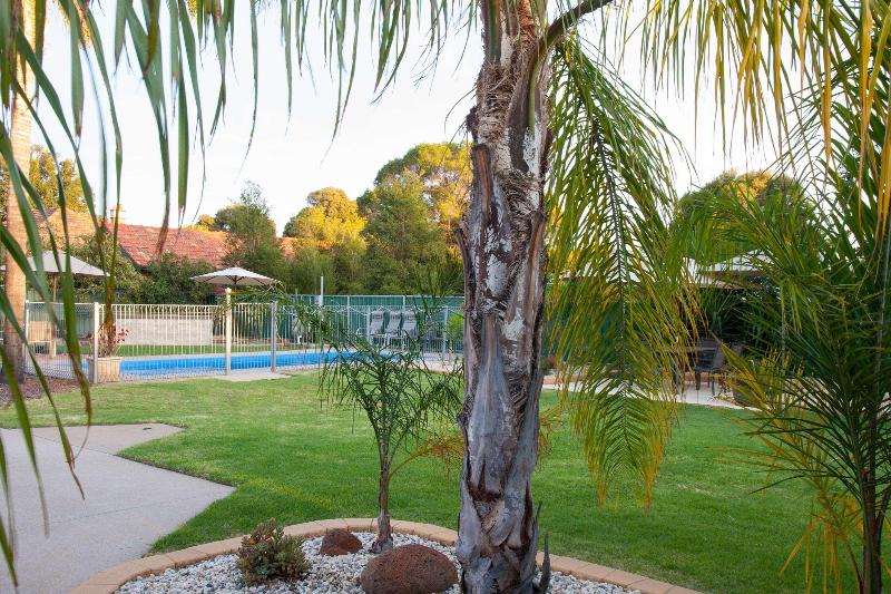 Отель Quality Inn Swan Hill