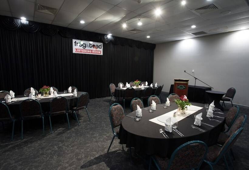 فندق Econo Lodge Gateway Tamworth