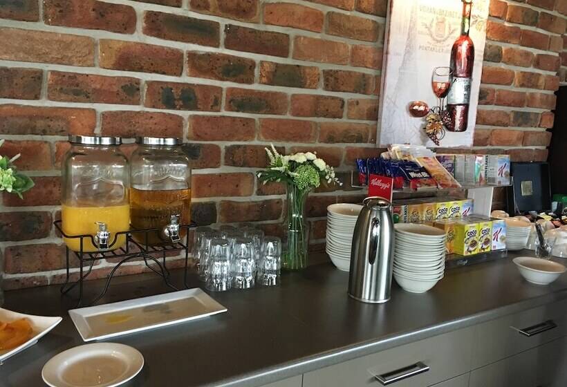 فندق Econo Lodge Gateway Tamworth