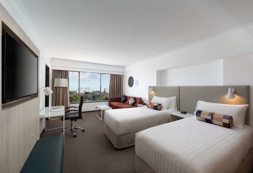 Отель Rydges Parramatta