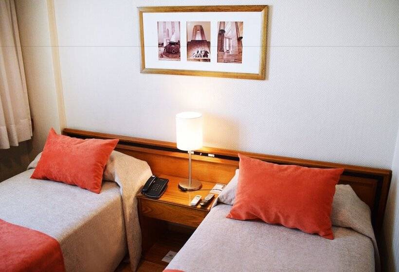 Fotos del hotel Solans Carlton:  11