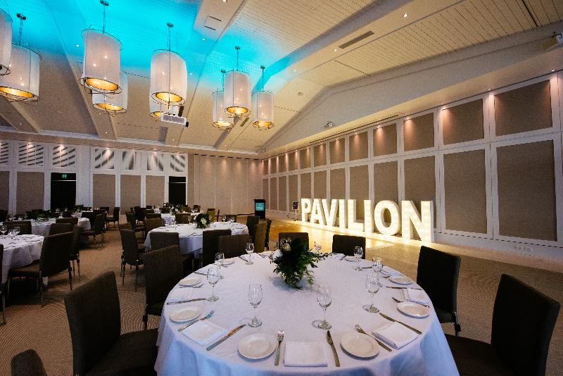 هتل The Ville Resort Casino